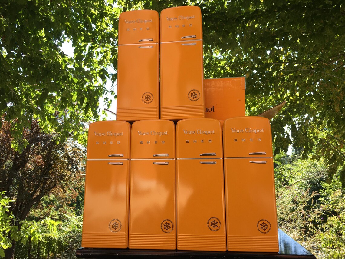 6 Veuve Clicquot Ponsardin SMEG – Spectacular VCP bar decoration – Orange fridge shaped champagne gift boxes