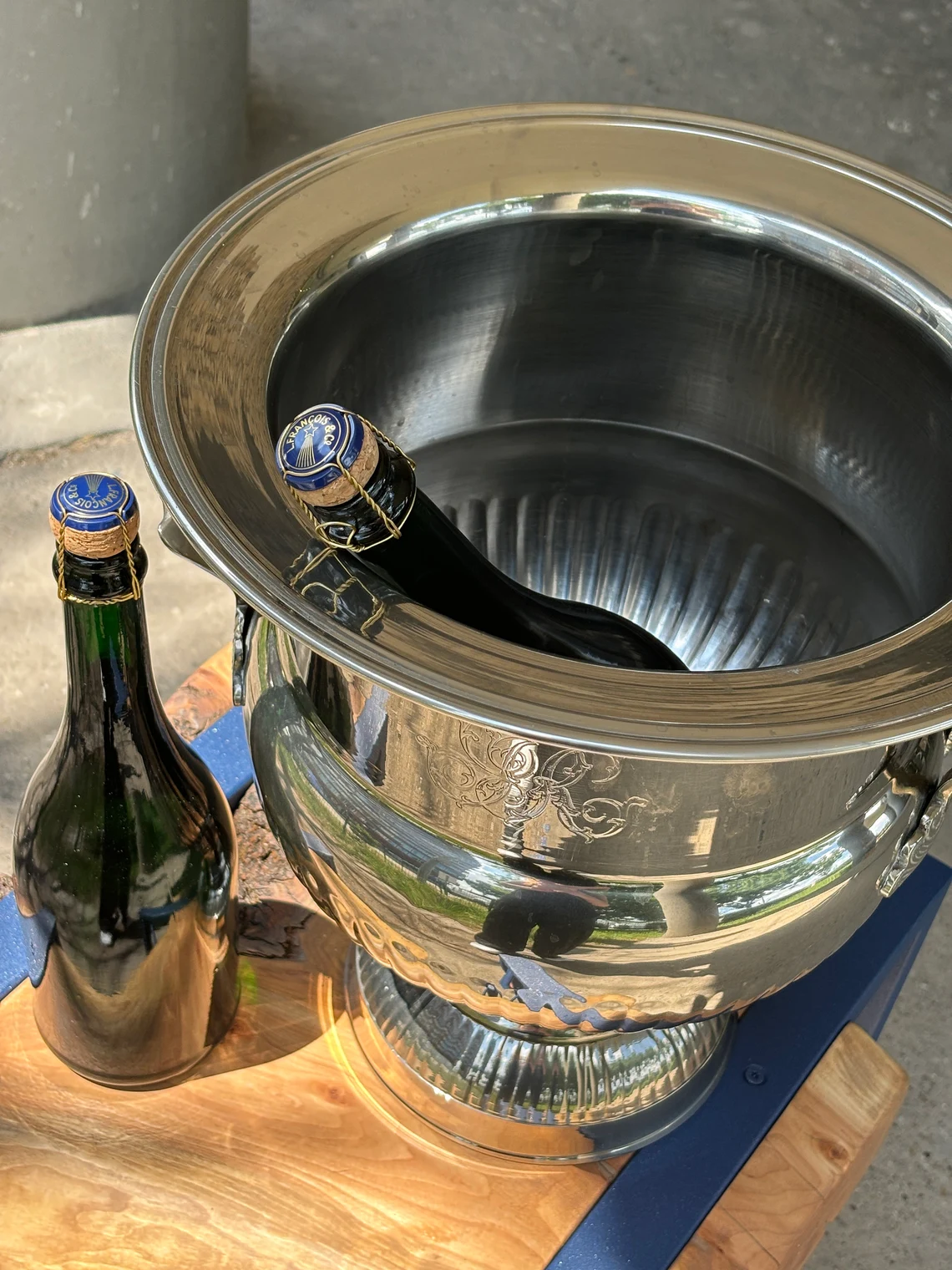 XXL size Multi bottle ice bucket HUGE Medici-style four-bottle champagne cooler, Trophee style, Multi bottle tub Made in France