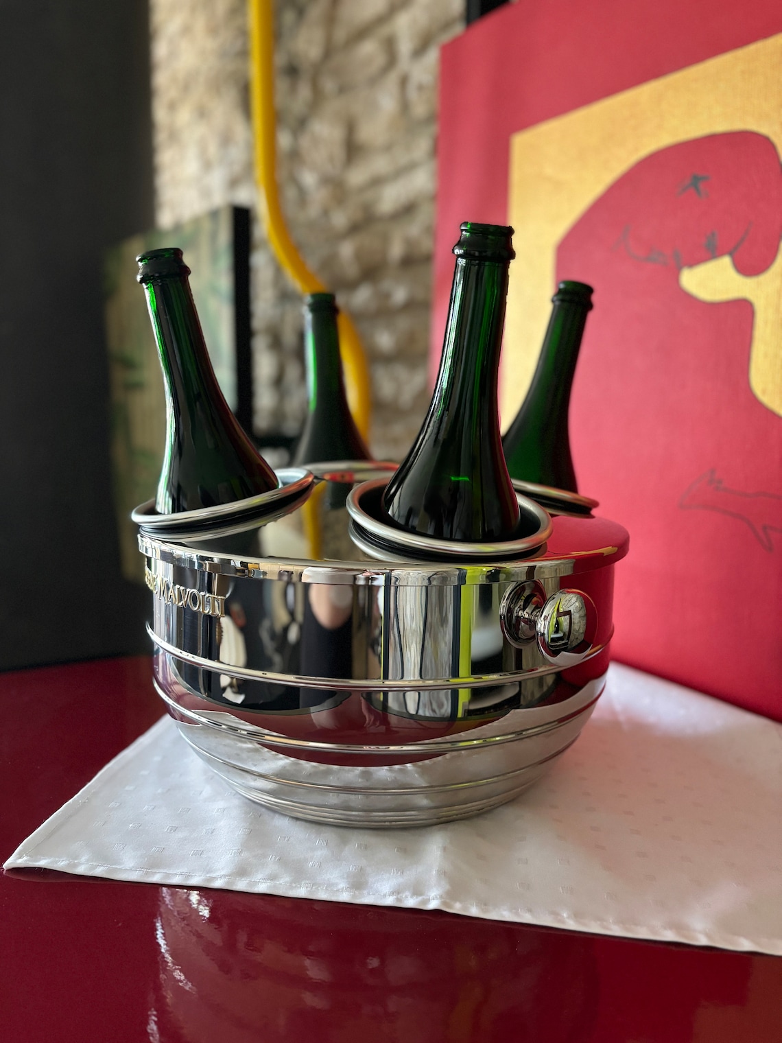 Four bottle drip-free wine or champagne cooler – No need to wipe ice water off the bottles when serving – Designed and made in Italy